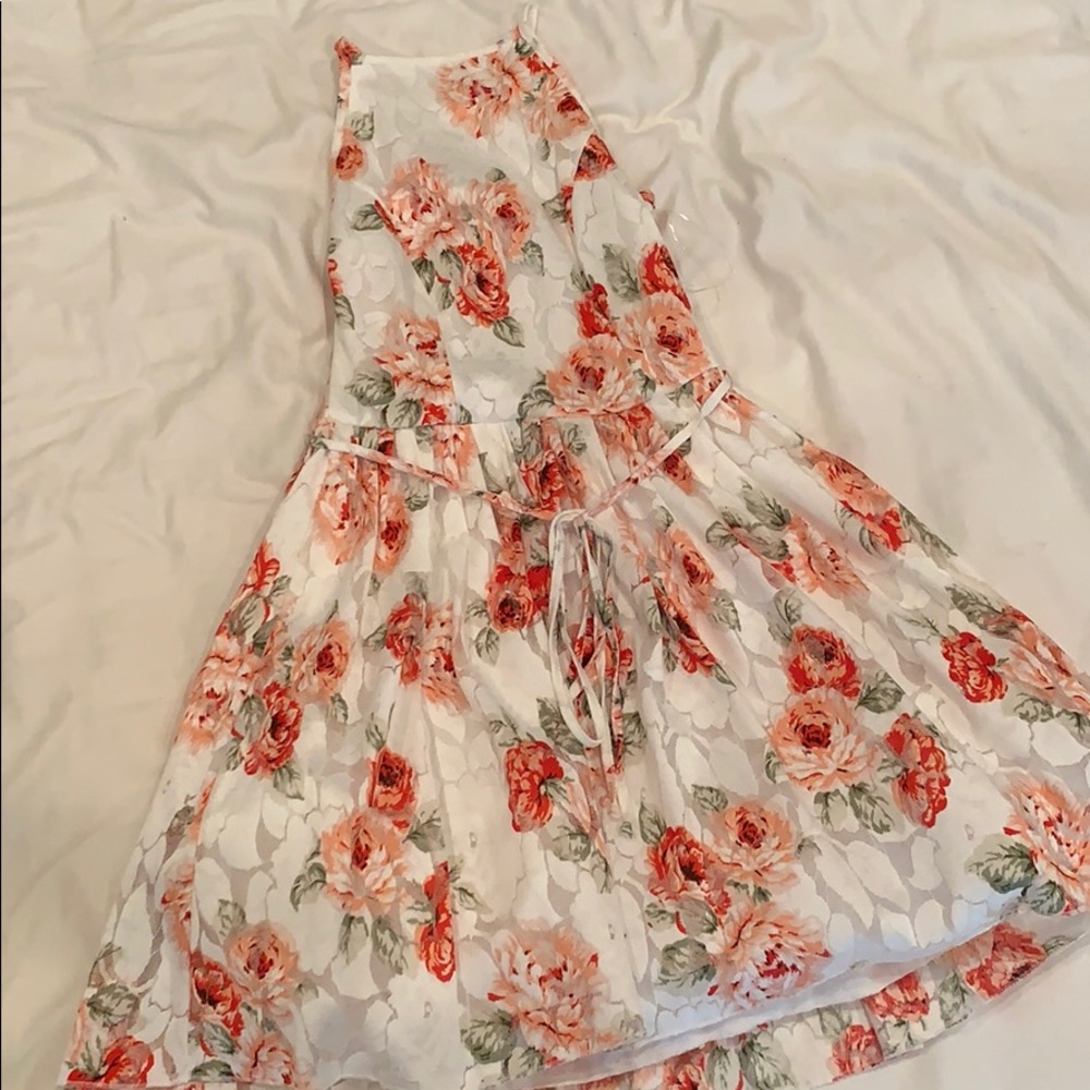 red roses tea dress spring NEW WITH TAGS